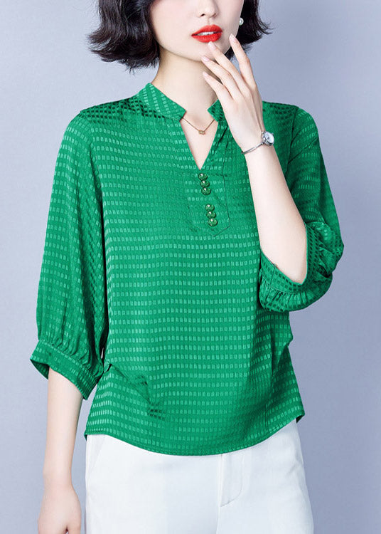 Sophisticated Shirt with a Clean Classic Look