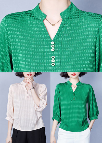 Sophisticated Shirt with a Clean Classic Look