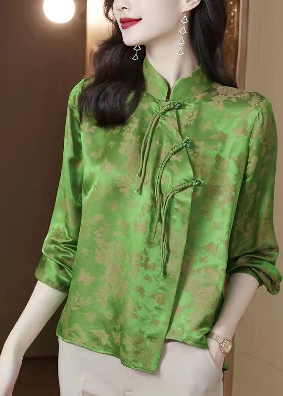 Sophisticated Top with a Clean Classic Look