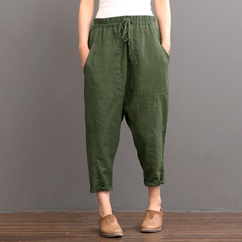 Elegantly Styled Pants for Everyday Wear