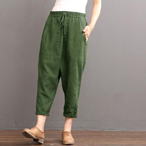 Elegantly Styled Pants for Everyday Wear