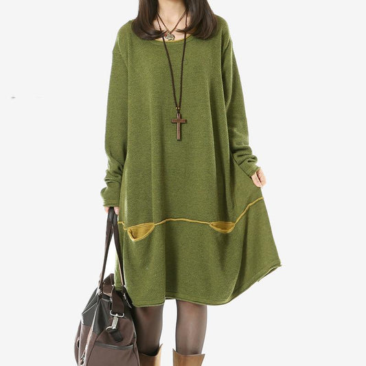 Classic Vintage Sweater with a Flattering Fit