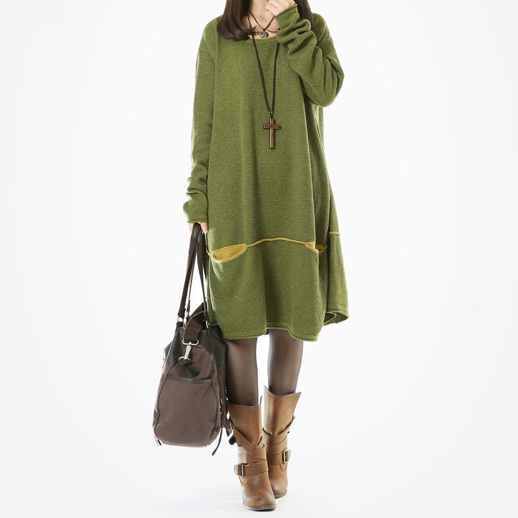 Classic Vintage Sweater with a Flattering Fit