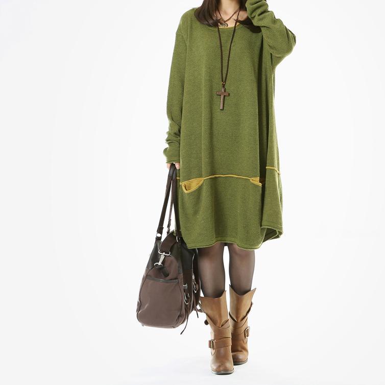 Classic Vintage Sweater with a Flattering Fit