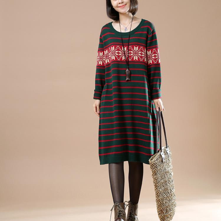 Effortlessly Elegant Sweater with a Timeless Design