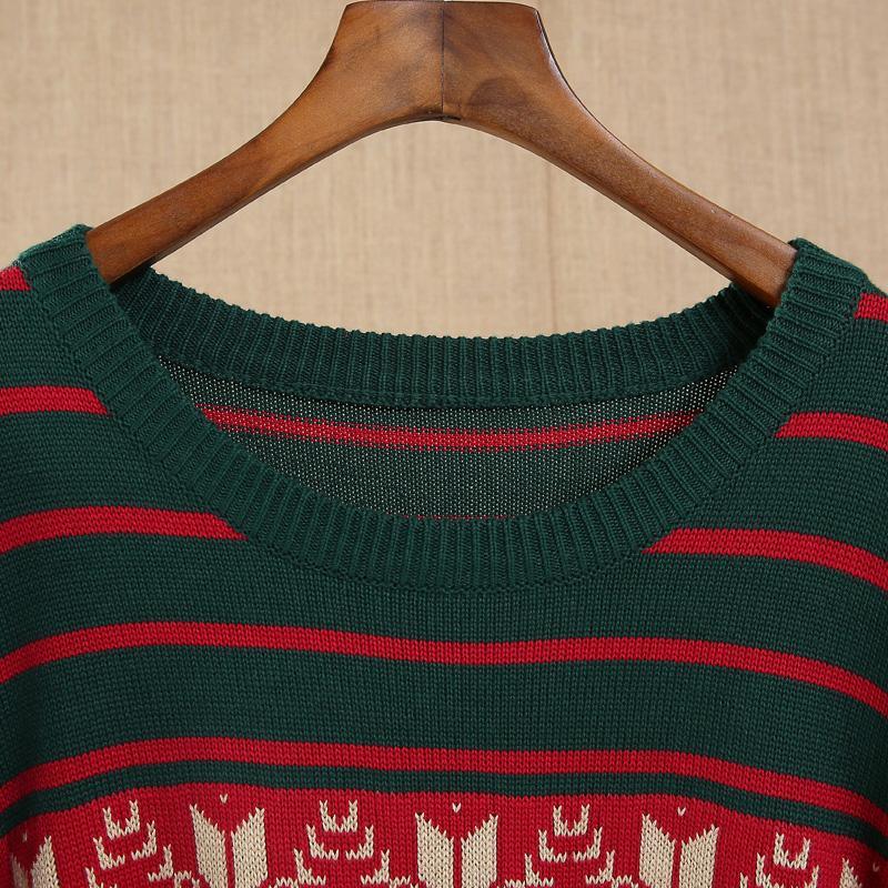 Effortlessly Elegant Sweater with a Timeless Design
