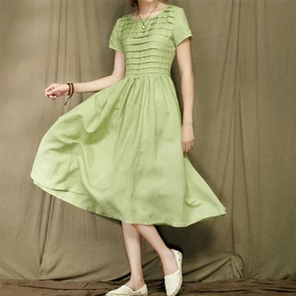 Beautifully Crafted Dress in a Classic Style