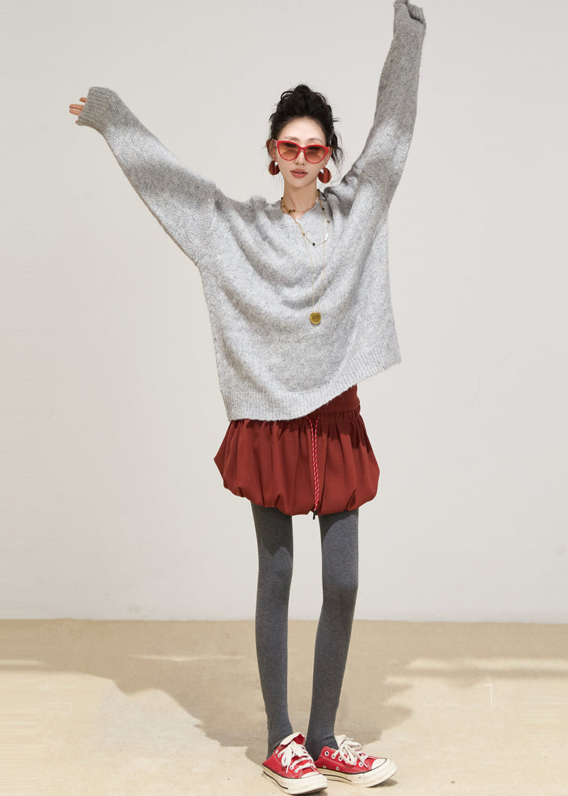 Effortlessly Elegant Sweater with a Timeless Design