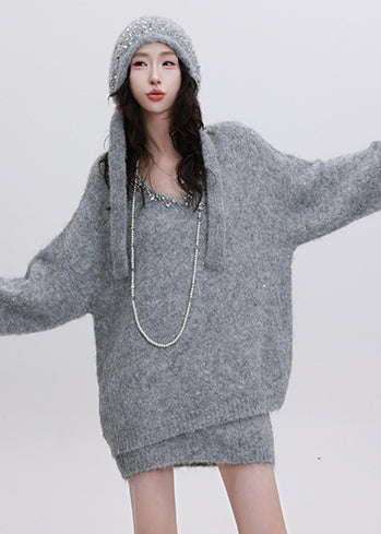 Sophisticated Garment with a Clean Classic Look