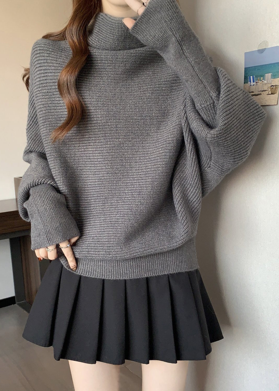 Effortlessly Elegant Pullover with a Timeless Design