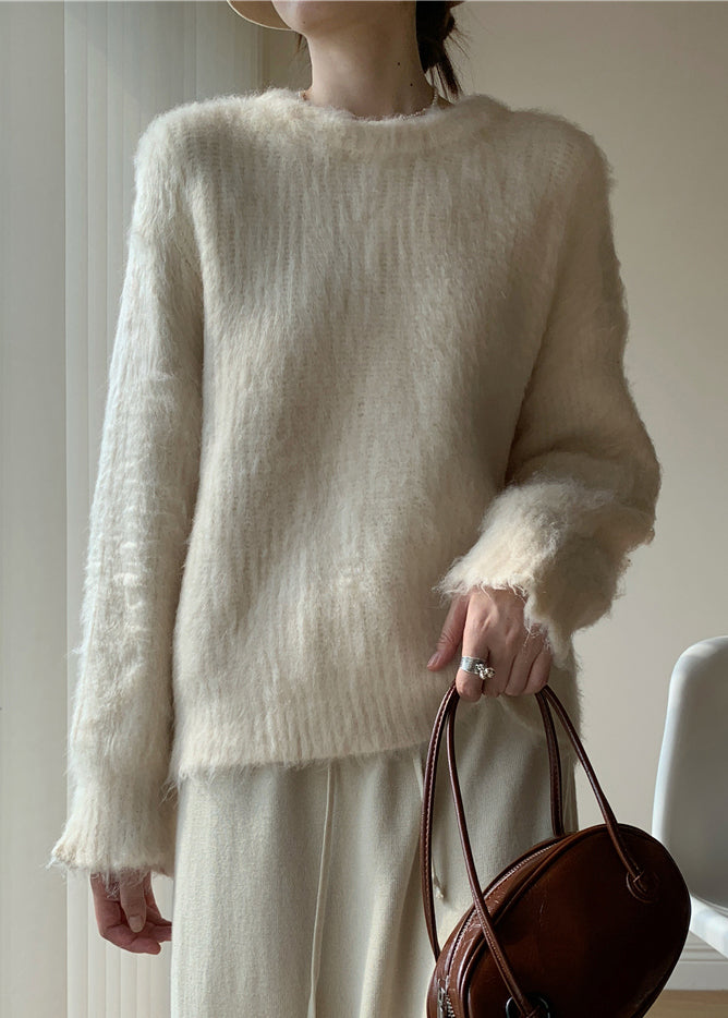 Elegantly Styled Sweater for Everyday Wear