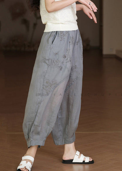 Classic Vintage Pants with a Flattering Fit