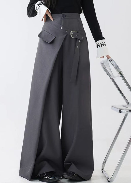 Classic Vintage Pants with a Flattering Fit