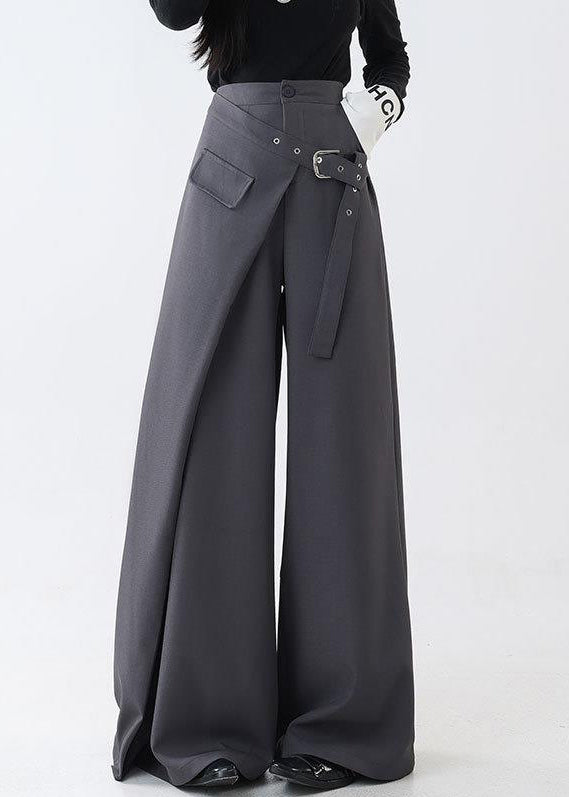 Classic Vintage Pants with a Flattering Fit
