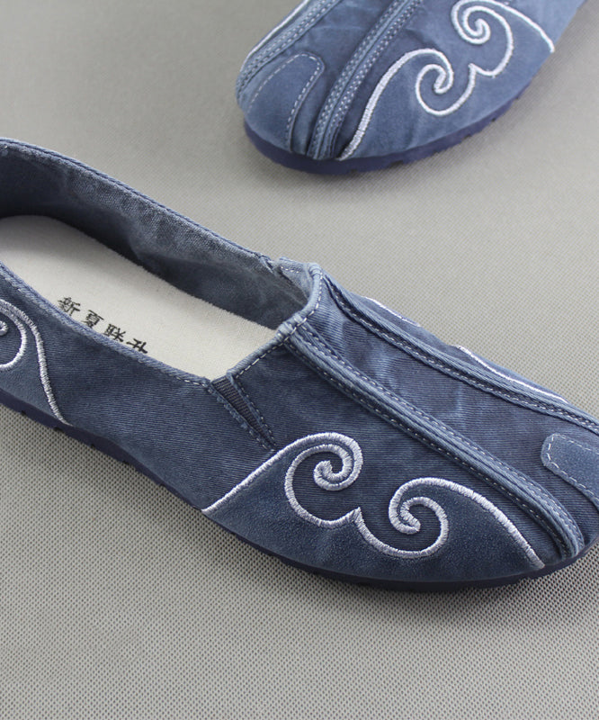 Chic Orthopedic Flats with Unique Design