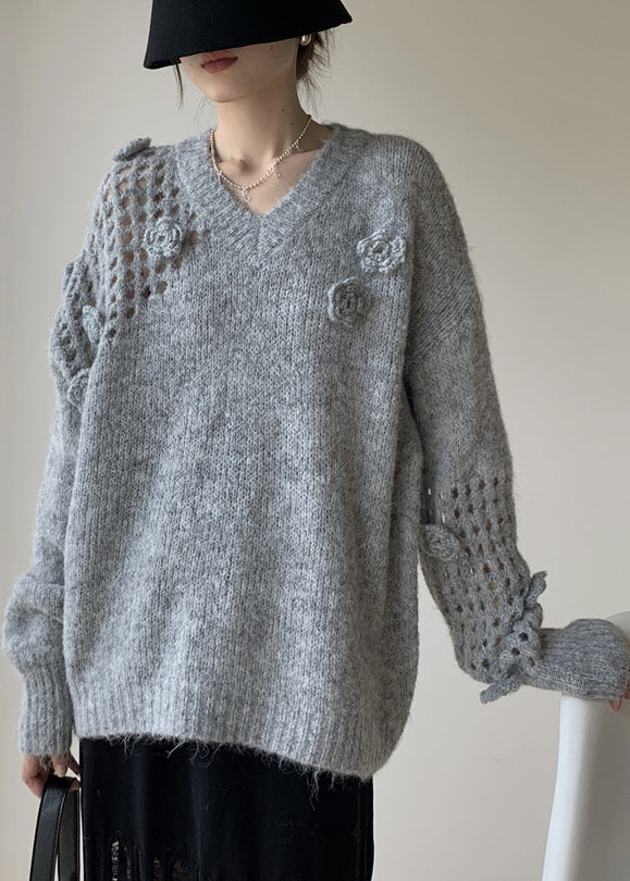 Beautifully Finished Sweater in a Timeless Design