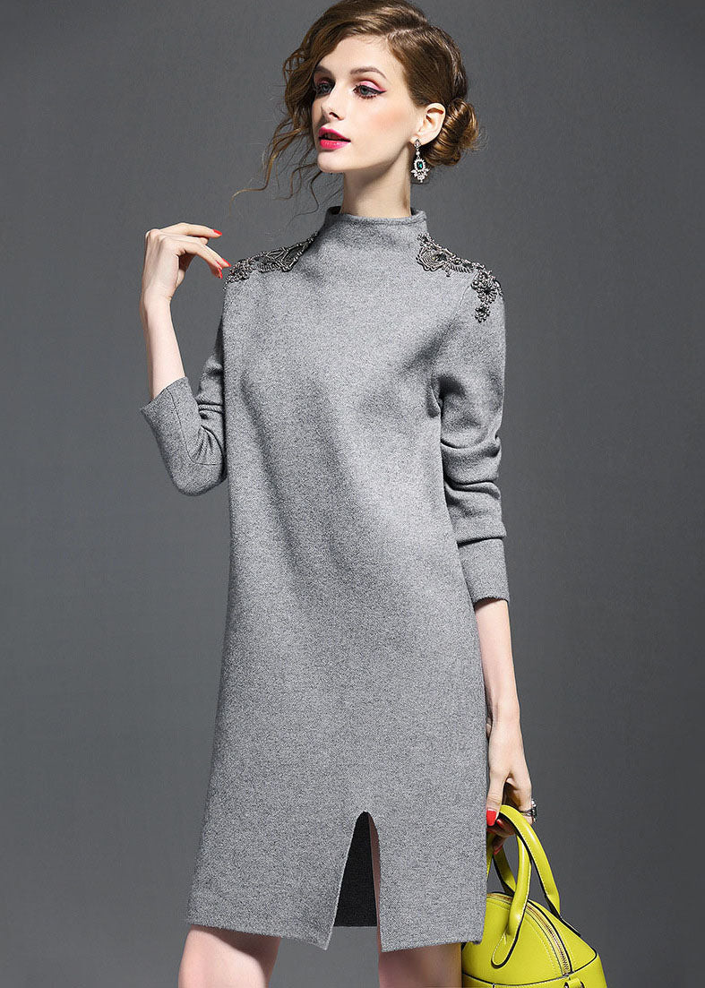 Classic Vintage Sweater with a Flattering Fit