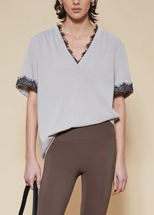 Sophisticated Shirt with a Clean Classic Look