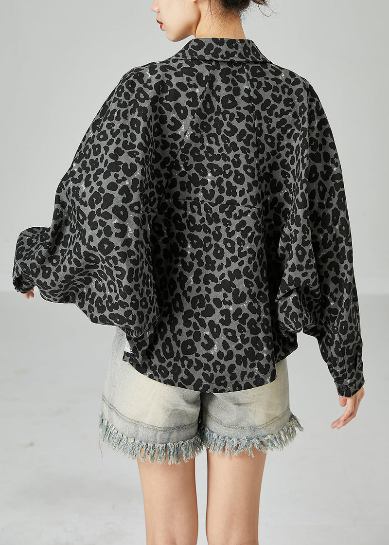 Beautifully Finished Coat in a Timeless Design