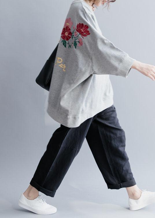 Well Tailored Shirt with a Graceful Silhouette