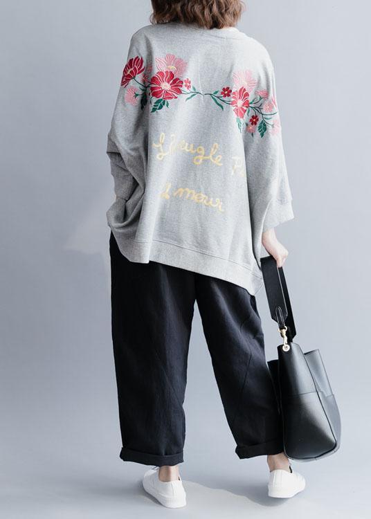 Well Tailored Shirt with a Graceful Silhouette