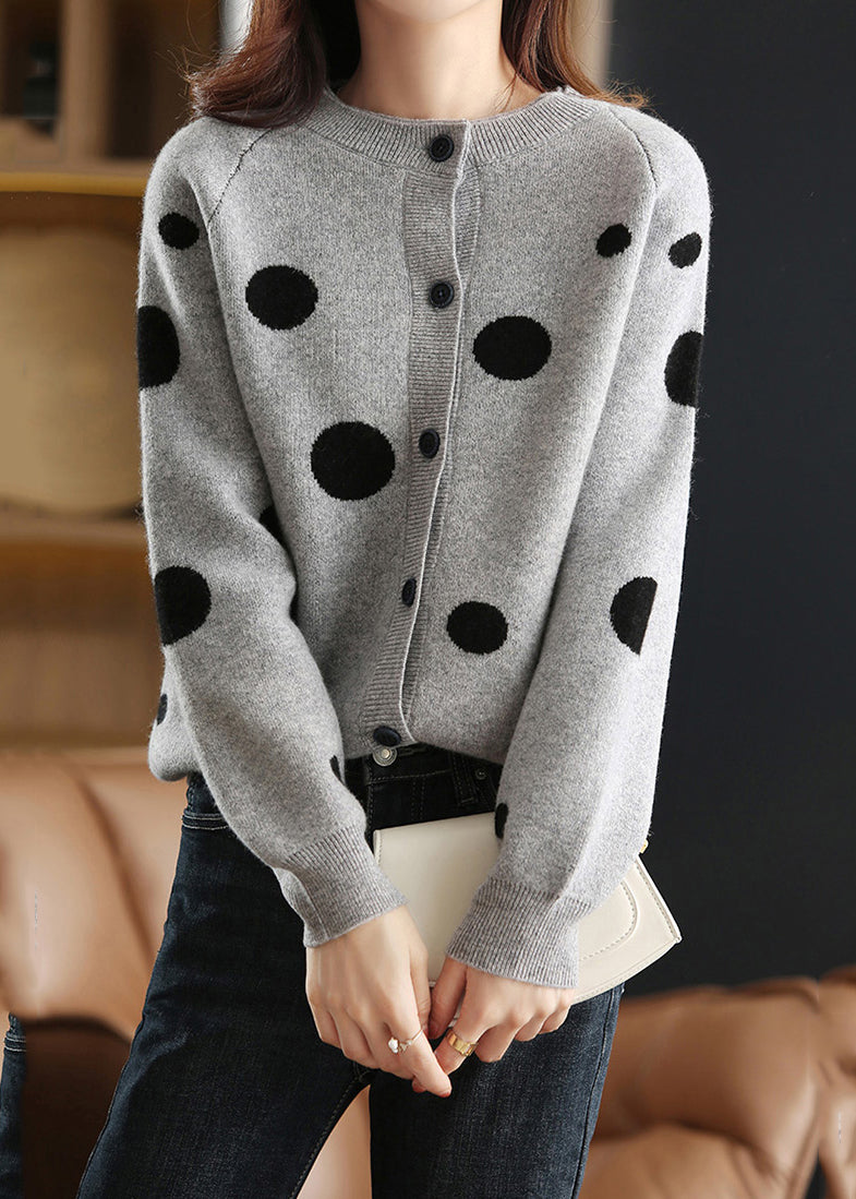 Classic Vintage & Enduringly Stylish Cardigan