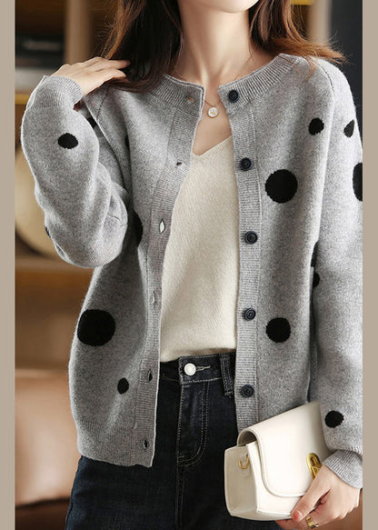 Classic Vintage & Enduringly Stylish Cardigan