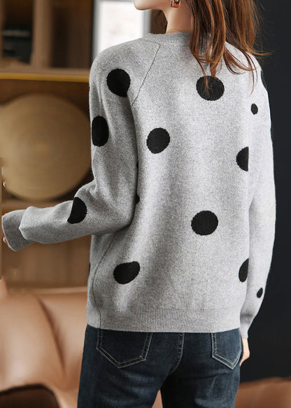Classic Vintage & Enduringly Stylish Cardigan
