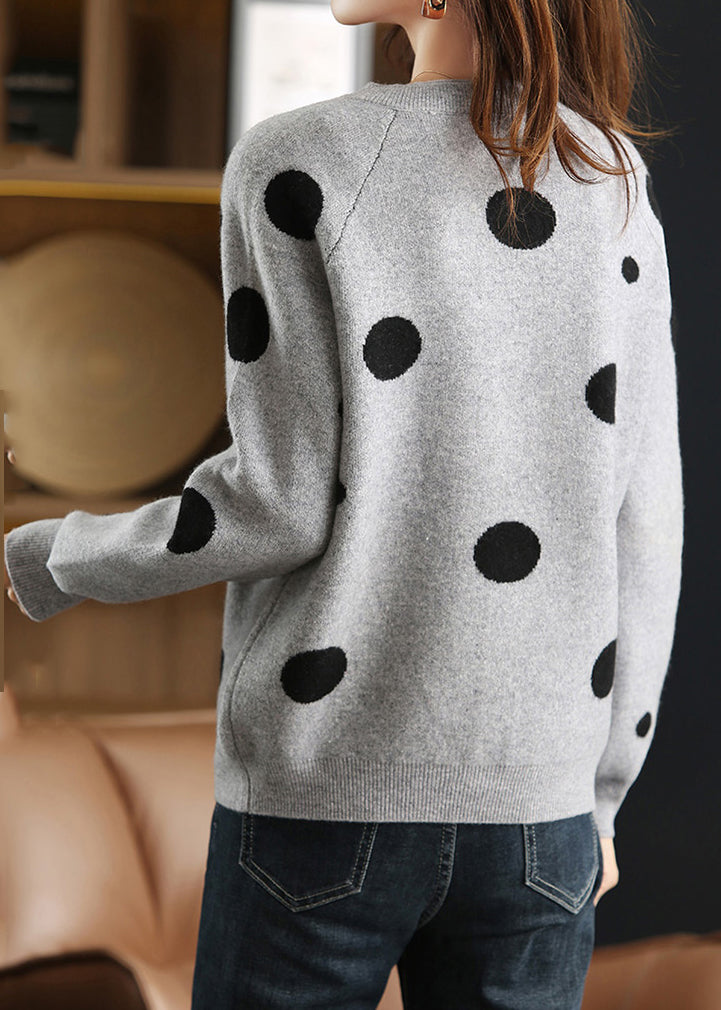 Classic Vintage & Enduringly Stylish Cardigan
