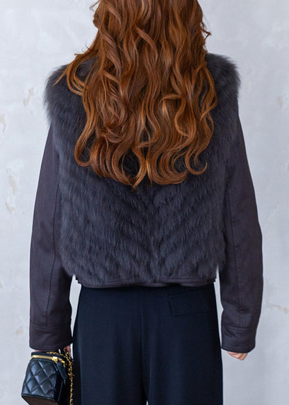 Elegantly Styled Coat for Everyday Wear