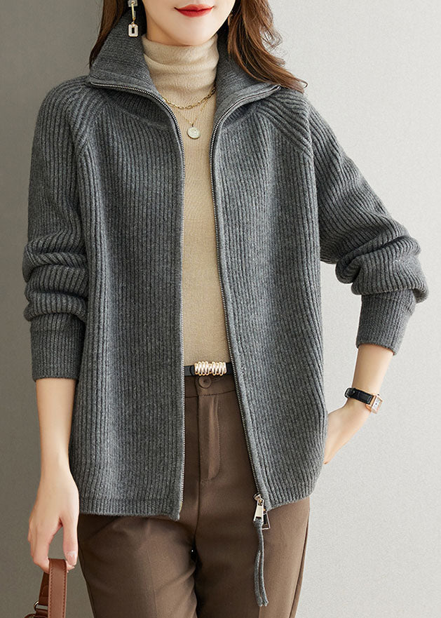 Beautifully Finished Coat in a Timeless Design