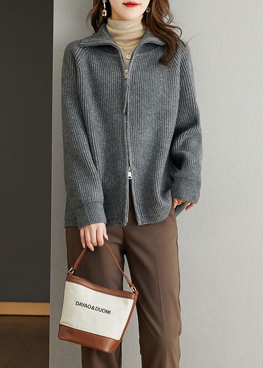 Beautifully Finished Coat in a Timeless Design