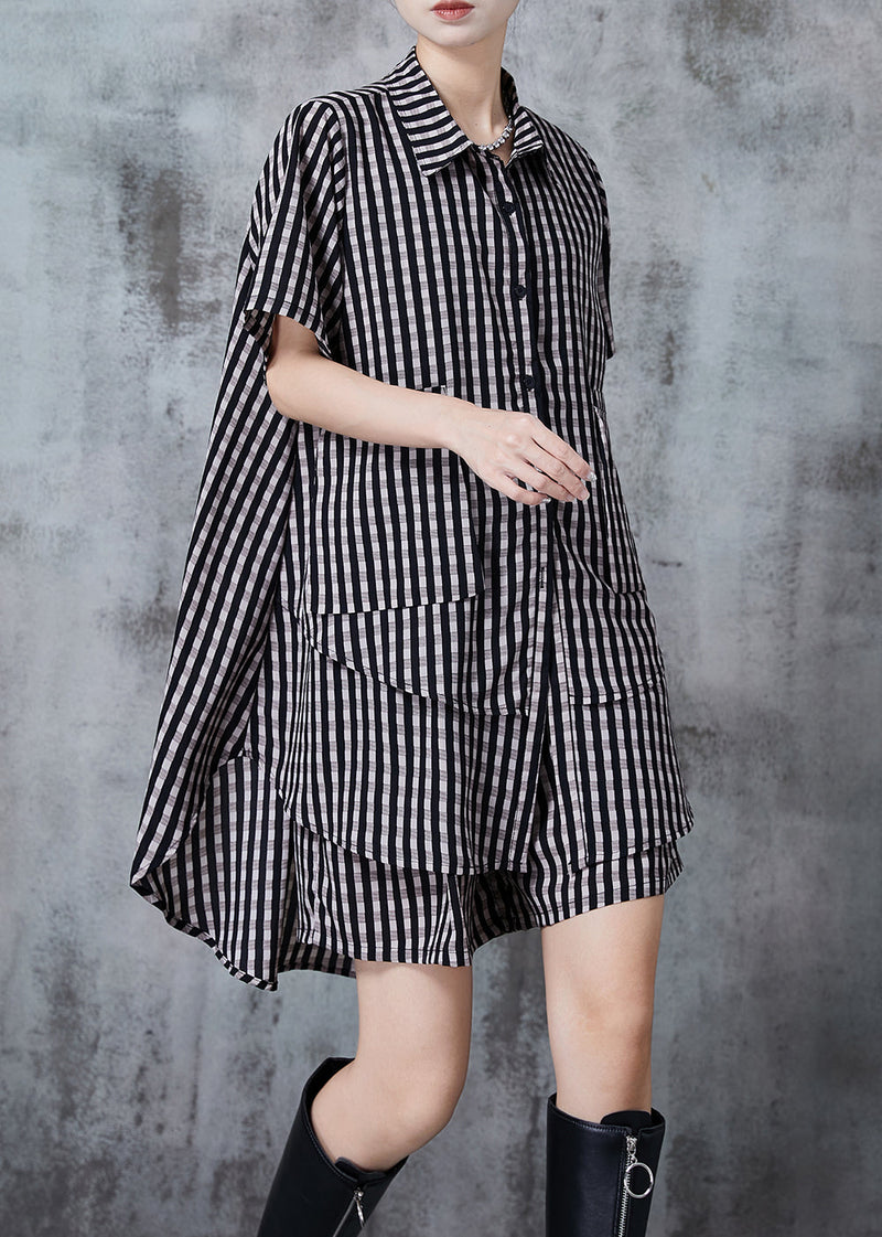 Sophisticated Garment with a Clean Classic Look