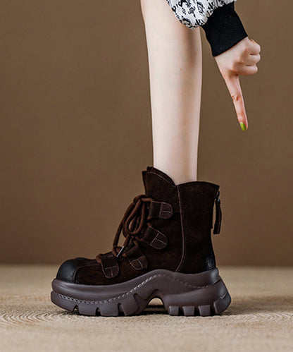 Graceful Orthopedic Boots for Modern Look