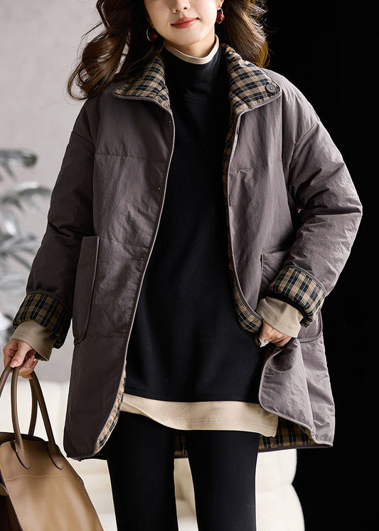 Well Tailored Coat with a Graceful Silhouette
