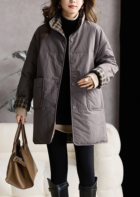 Well Tailored Coat with a Graceful Silhouette