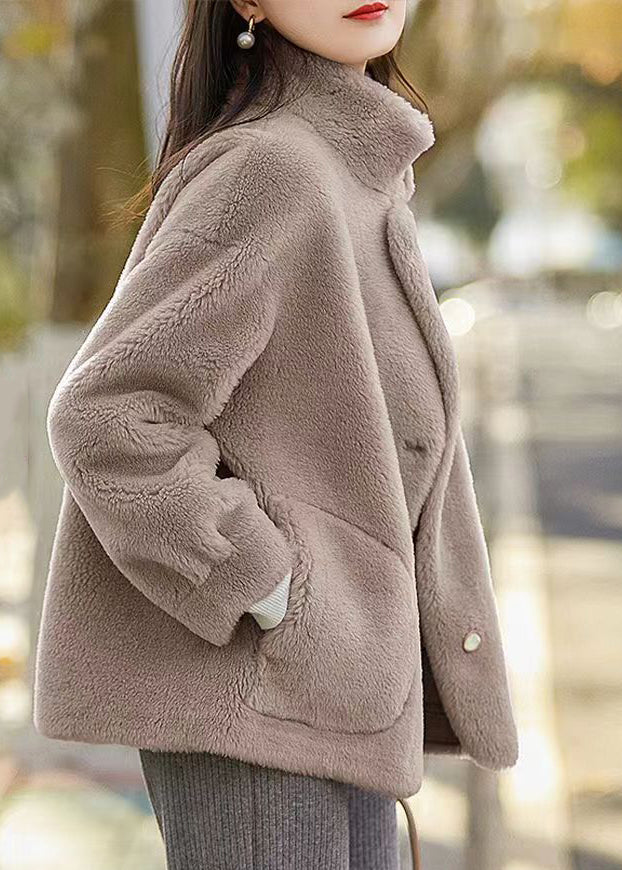 Sophisticated Jacket with a Clean Classic Look