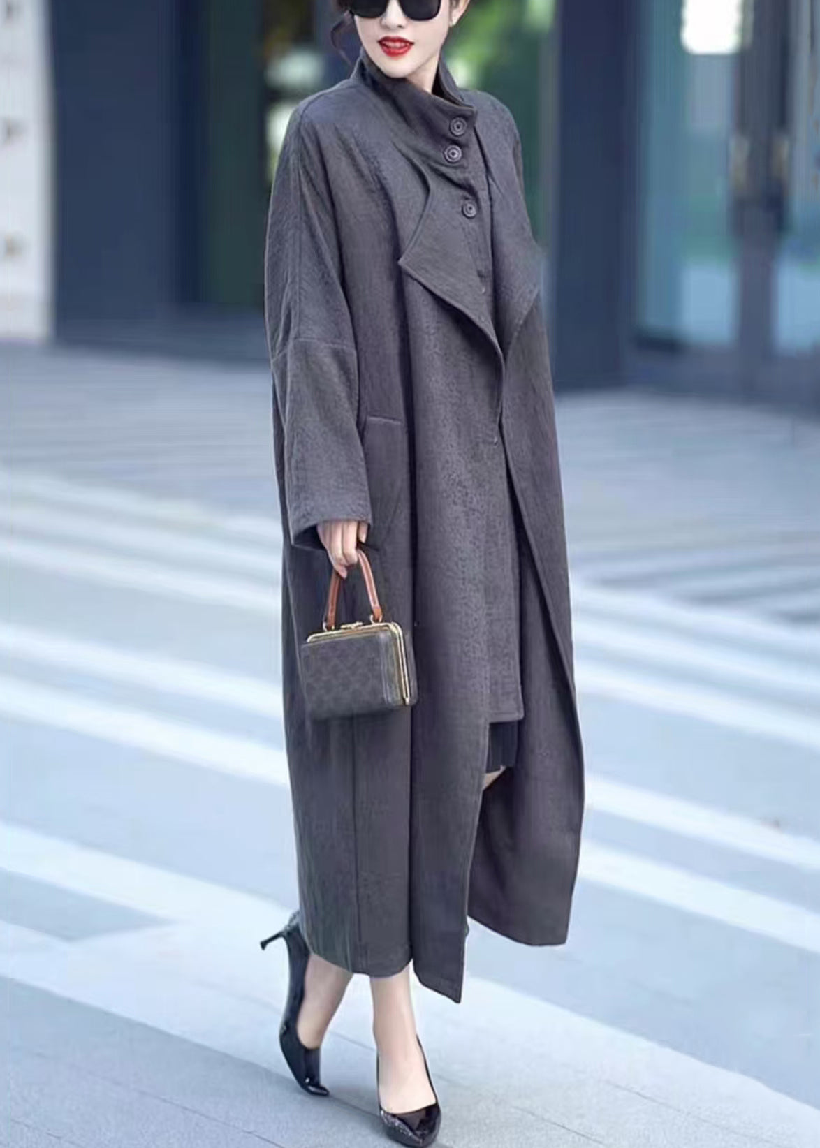 Beautifully Finished Coat in a Timeless Design