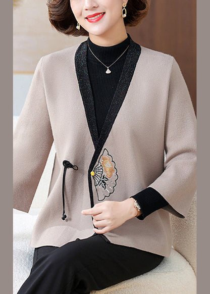 Classic Vintage & Enduringly Stylish Coat