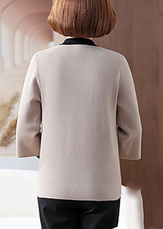 Classic Vintage & Enduringly Stylish Coat