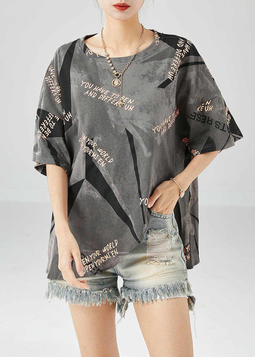 Well Tailored Garment with a Graceful Silhouette