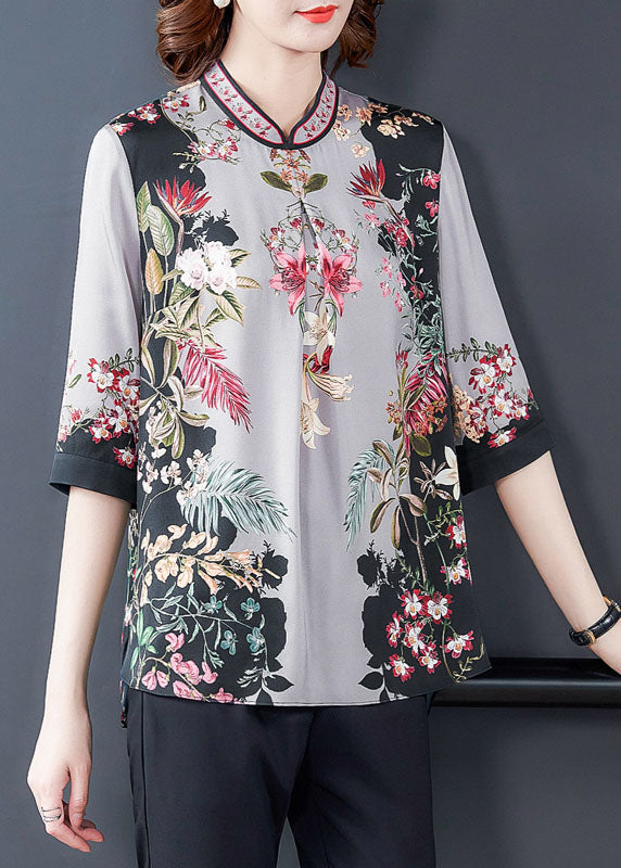 Classic Vintage & Enduringly Stylish Top