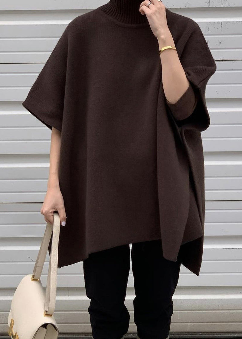 Classic Vintage Sweater with a Flattering Fit