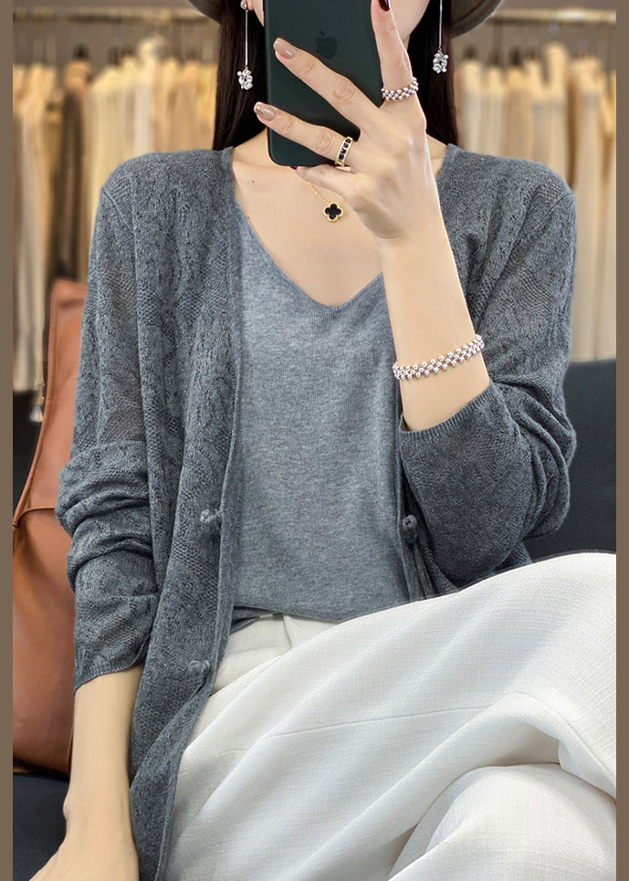 Gracefully Styled Cardigan for Any Occasion