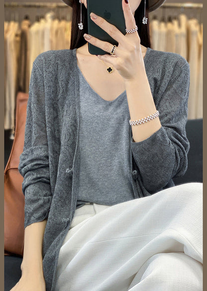 Gracefully Styled Cardigan for Any Occasion