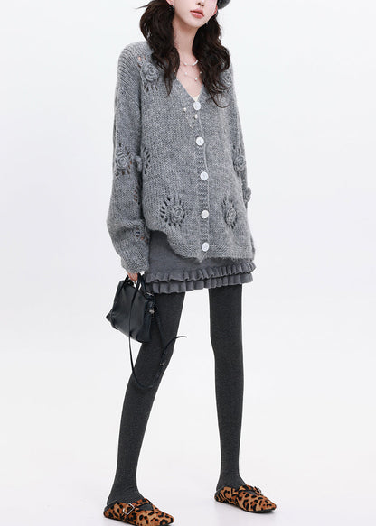 Well Tailored Coat with a Graceful Silhouette