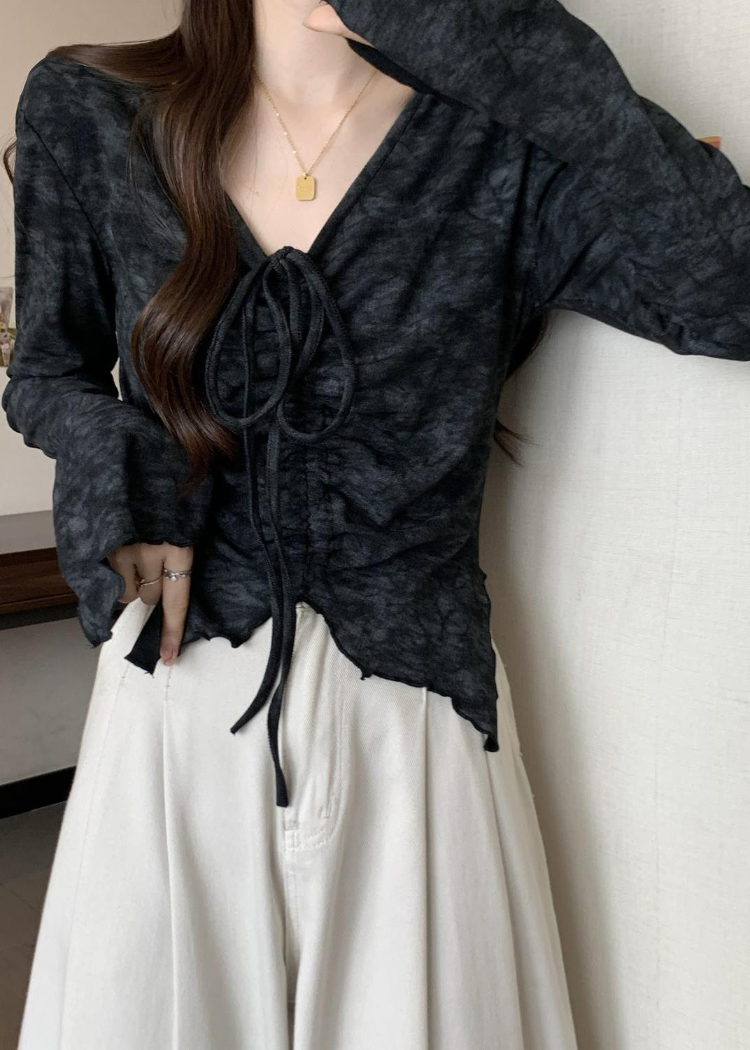 Effortlessly Elegant Blouse with a Timeless Design