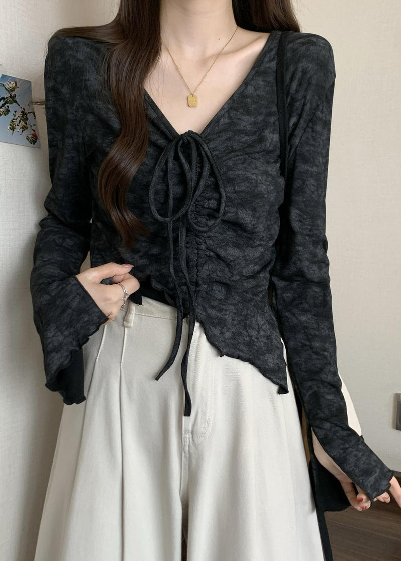 Effortlessly Elegant Blouse with a Timeless Design