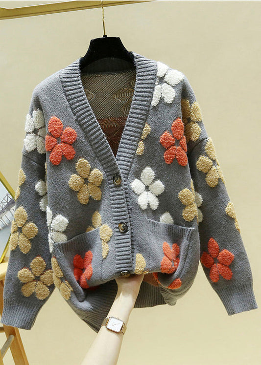 Elegantly Styled Cardigan for Everyday Wear