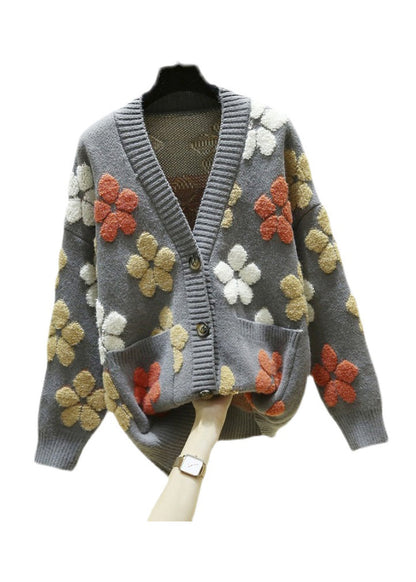 Elegantly Styled Cardigan for Everyday Wear